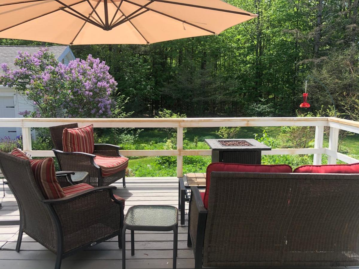 Red Sleigh Inn B&B ลินคอล์น ภายนอก รูปภาพ